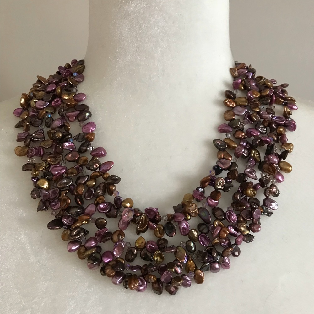 Fresh water pearl collar necklace